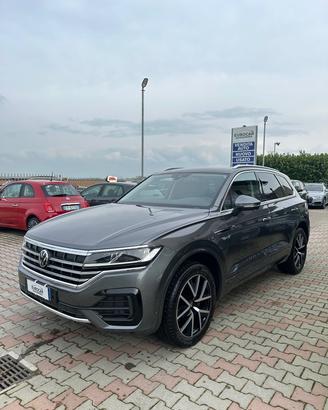 Volkswagen Touareg 3.0 V6 TDI SCR R-Line