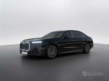 BMW BMW 740d xDrive N19700