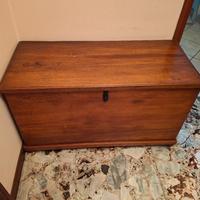 cassapanca in legno