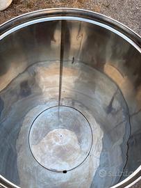 CISTERNA ACCIAIO INOX PER VINO-OLIO