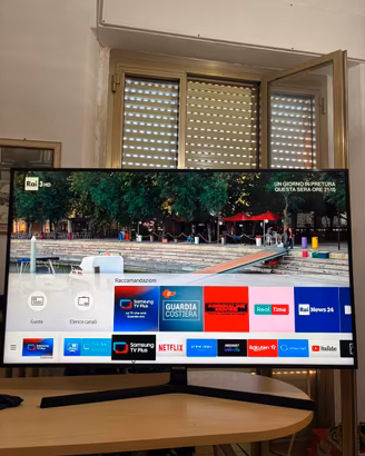 Smart TV Samsung UE55NU7400U 55 pollici ULTRAHD 4K