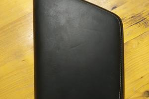 Volvo XC60 dal 2018 in poi bracciolo in pelle nera