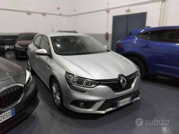 RENAULT Megane Mégane dCi 8V 110 CV EDC Energy Z