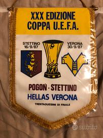 Gagliardetto commemorativo UEFA Hellas Verona