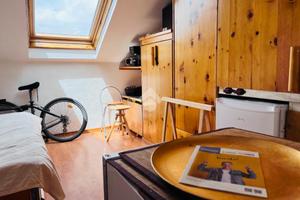 MONOLOCALE A GRESSAN