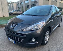 Peugeot 207 1.4 8V 75CV 5p. Special Edition NEOPAT