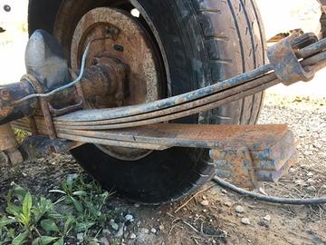 Balestra DX / SX Mitsubishi L200 dal 1996 al 2005