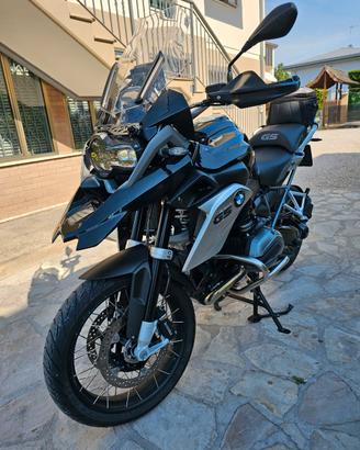 Bmw gs 1200 lc triple black  2016