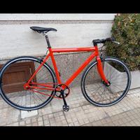 bici a scatto fisso 