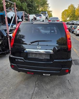 NISSAN X-TRAIL del 2007 per ricambi
