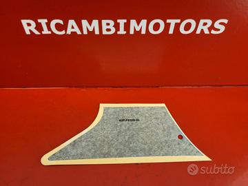 ADESIVO SCUDO YAMAHA BOOSTER