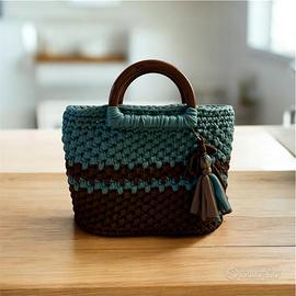 Borsa handmade verde salvia e marrone con manico