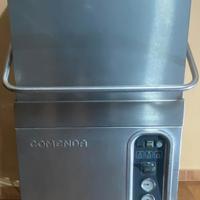 Lavastoviglie a cappotta professionale