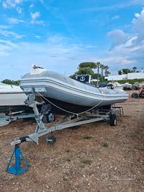 gommone sacs 550