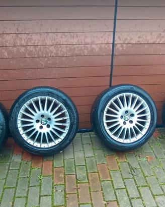Ruote con cerchioni originali alfa romeo 159