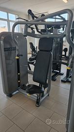 macchine isotoniche fitness  palestra