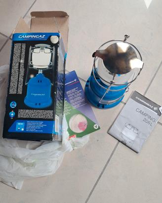 lampada a gas per campeggio usata