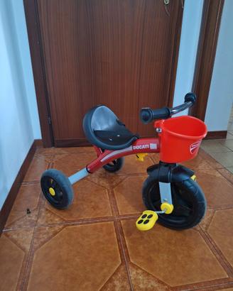 Chicco triciclo Ducati
