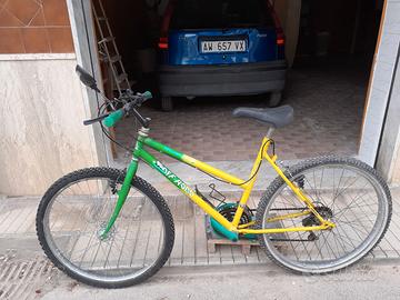 bici bmx 26"