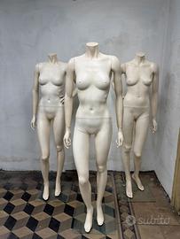3 MANICHINI DONNA