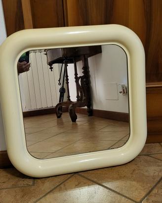 Specchiera Artemide