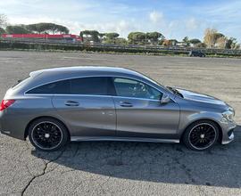 Mercedes benz CLA 200