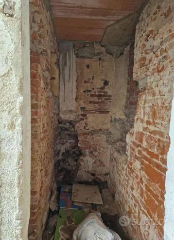 Immobile in asta di 100 m² con 1 locale a Fara Nov - Vista 3