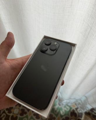 Iphone 14 pro con AirPods 2gen