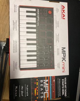 AKAI MPK mini
