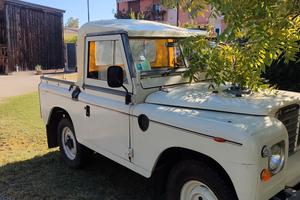 Land Rover 88 pollici
