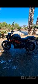 benelli 302 s - solo 12.000 km 
