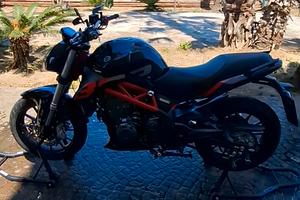benelli 302 s - solo 12.000 km 