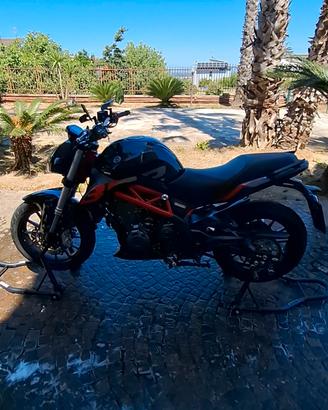 benelli 302 s - solo 12.000 km 