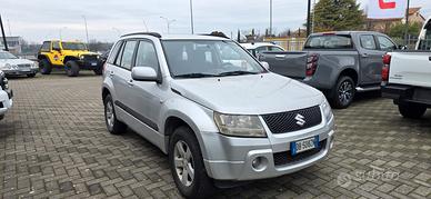 Suzuki Grand Vitara 2.0 16V GPL
