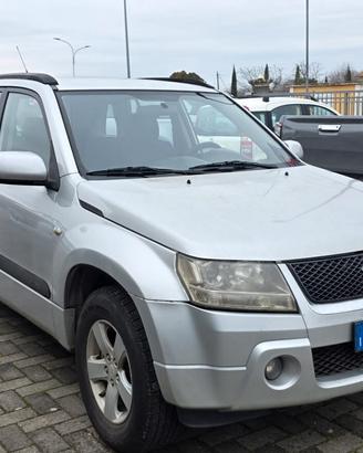 Suzuki Grand Vitara 2.0 16V GPL