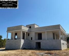 VILLA PANORAMICA 400MQ in PERIFERIA -OSTUNI