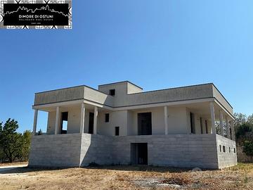 VILLA PANORAMICA 400MQ in PERIFERIA -OSTUNI