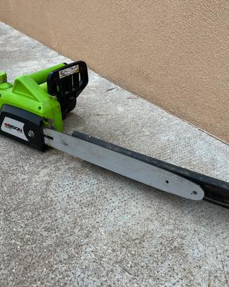 Sega elettrica 220 volt a catena