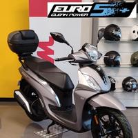 Symphony 125 St Con Bauletto e Parabrezza