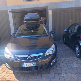 Opel Astra station wagon 