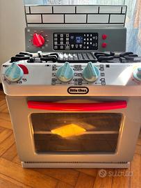 Cucina giocattolo
