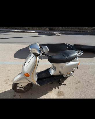Vespa  125cc