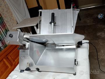 Macchina affettatrice professionale