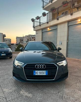 Audi A3 SPB 2.0 TDI S tronic Sport S.LINE