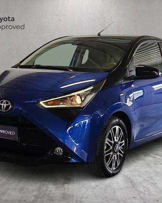 Toyota Aygo 1.0 x-clusiv 5p