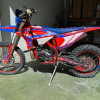 Beta RR Enduro 300 - 2025