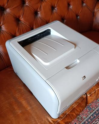 Stampante HP Color LaserJet CP1215