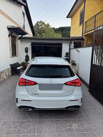 Mercedes classe a 180 d premium AMG