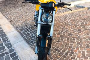 ducati Monster 600
