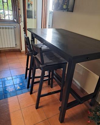 Tavolo alto e 2 sgabelli ikea